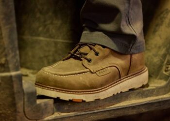 Brunt Workwear: The New Standard of Durability, Comfort, and Modern Work Apparel